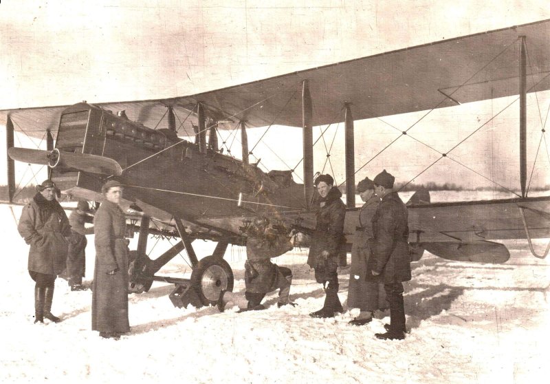 Самолет-разведчик р-1