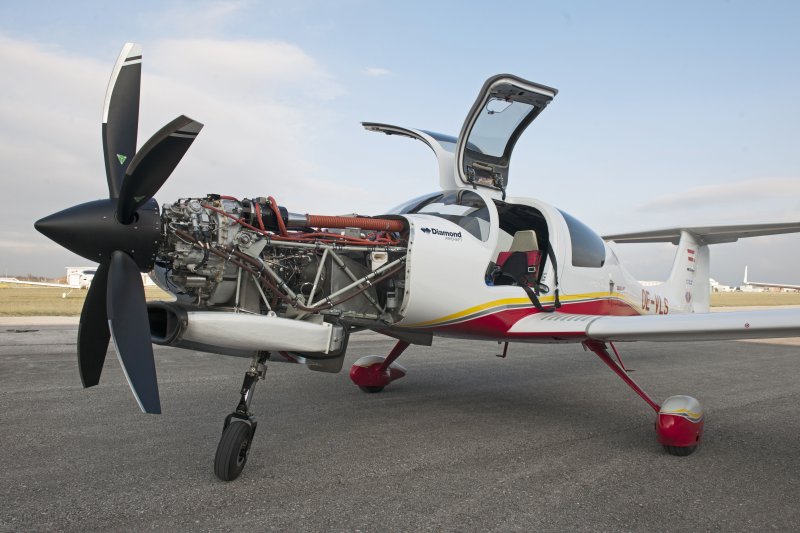 Diamond aircraft da50
