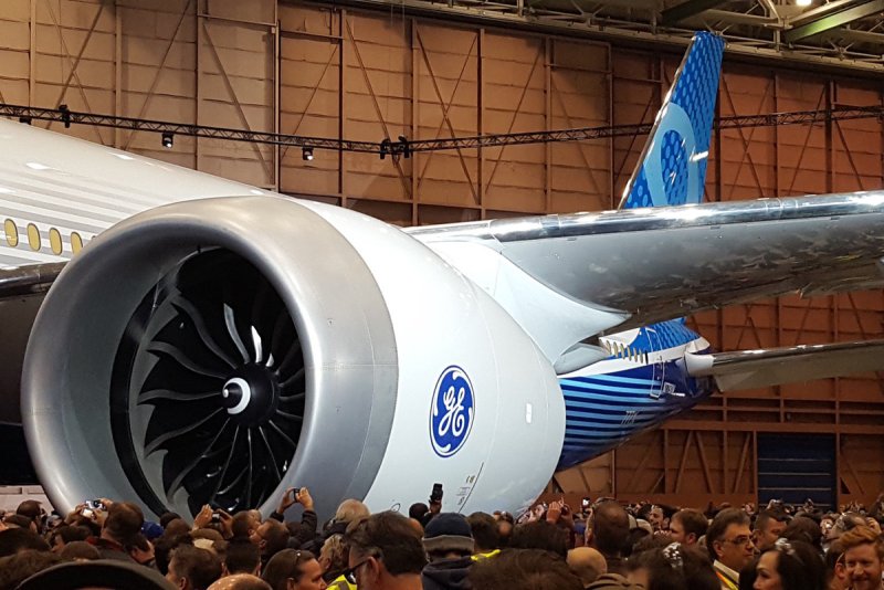 Авиадвигатель Боинг 777