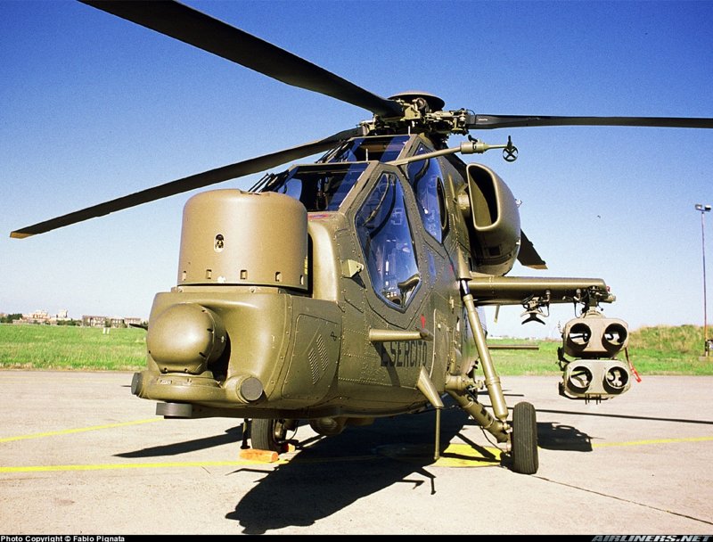 Вертолета a129 Mangusta