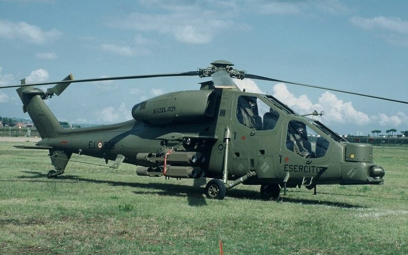 Вертолета a129 Mangusta