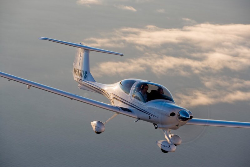 Diamond da40