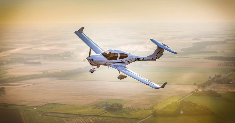 Da40 ng Diamond самолет