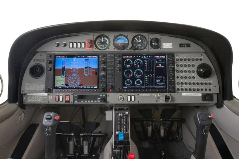 Diamond da40 кабина