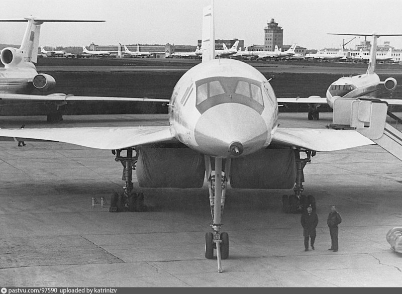 Ту-144 пассажирский самолёт самолёты СССР