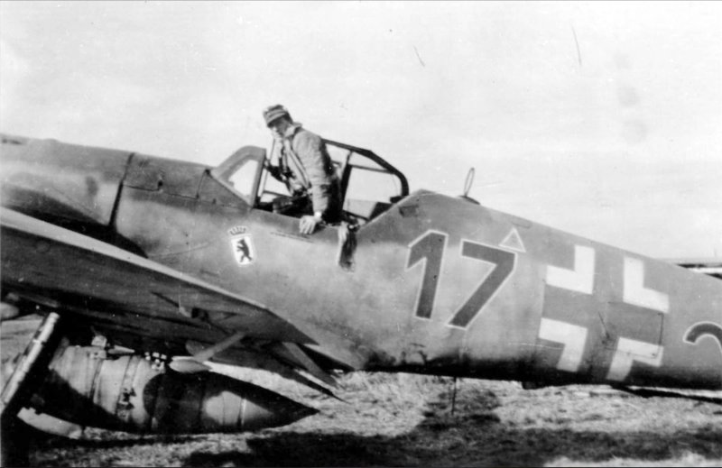 Bf.109 1945 Flying