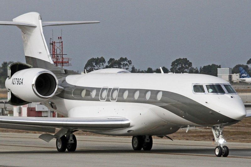 Модель самолета Gulfstream g750