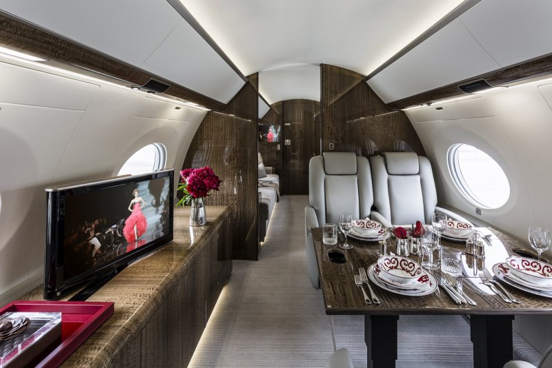 Бизнес-Джет Gulfstream g650