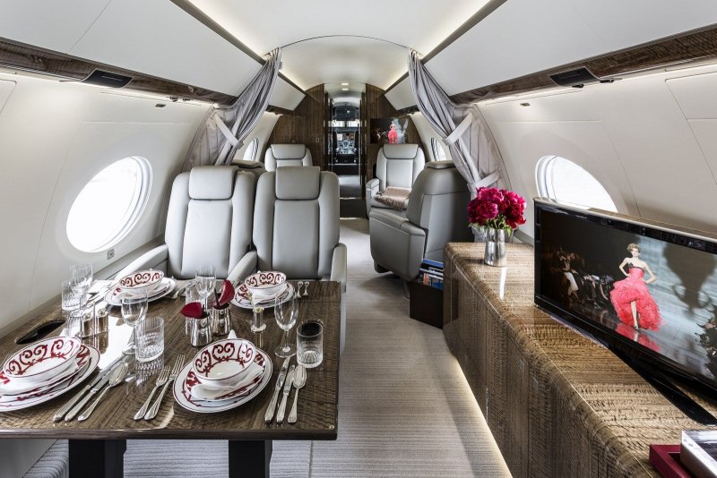 Частный самолет Gulfstream g650