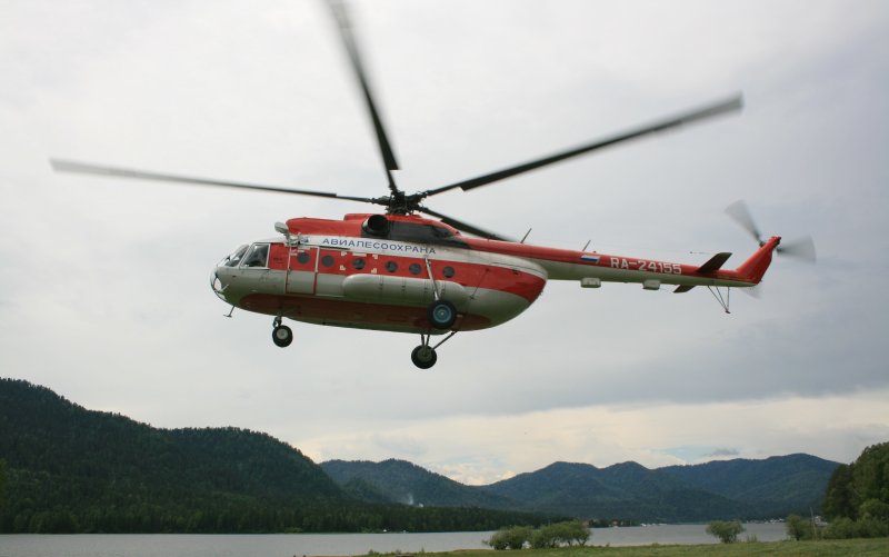 Пожарный вертолет ми-8