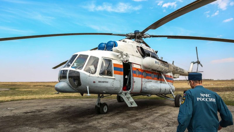 Вертолет ми-8 МЧС России