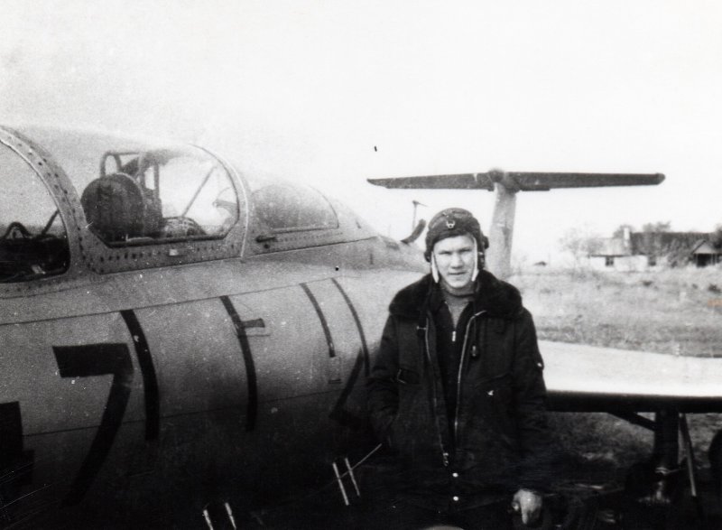 Летчик авиации ПВО