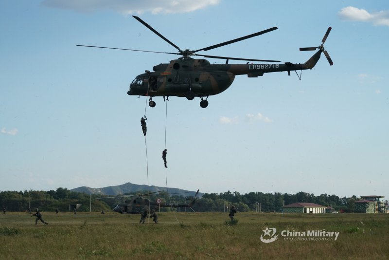 Вертолёт ми-171 НОАК
