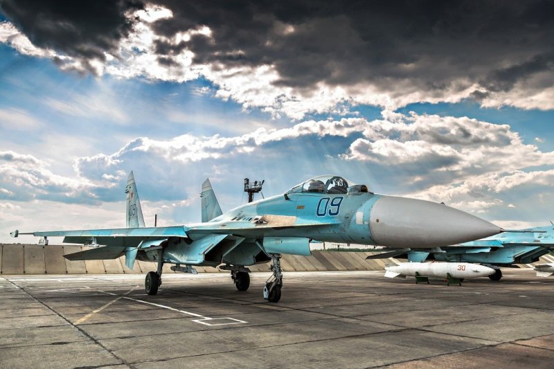 Су-27 двухдвигательный реактивный
