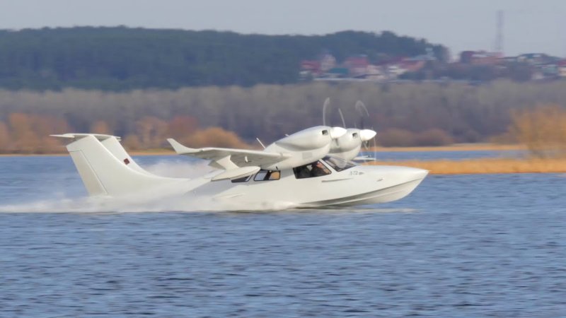 Самолет амфибия л 44