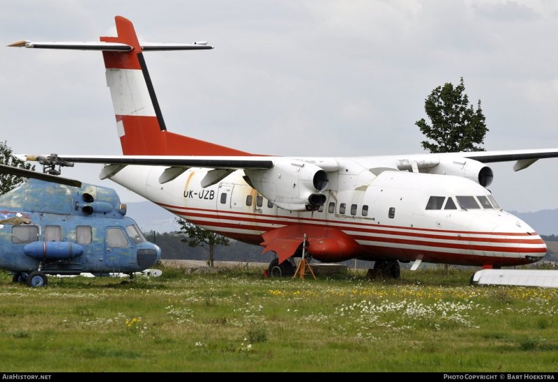 Самолет l 610g